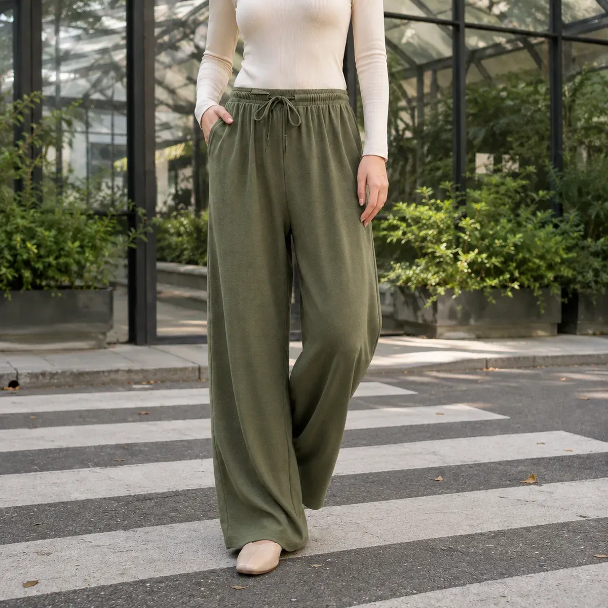Caitlin Wide Leg Pants in Green