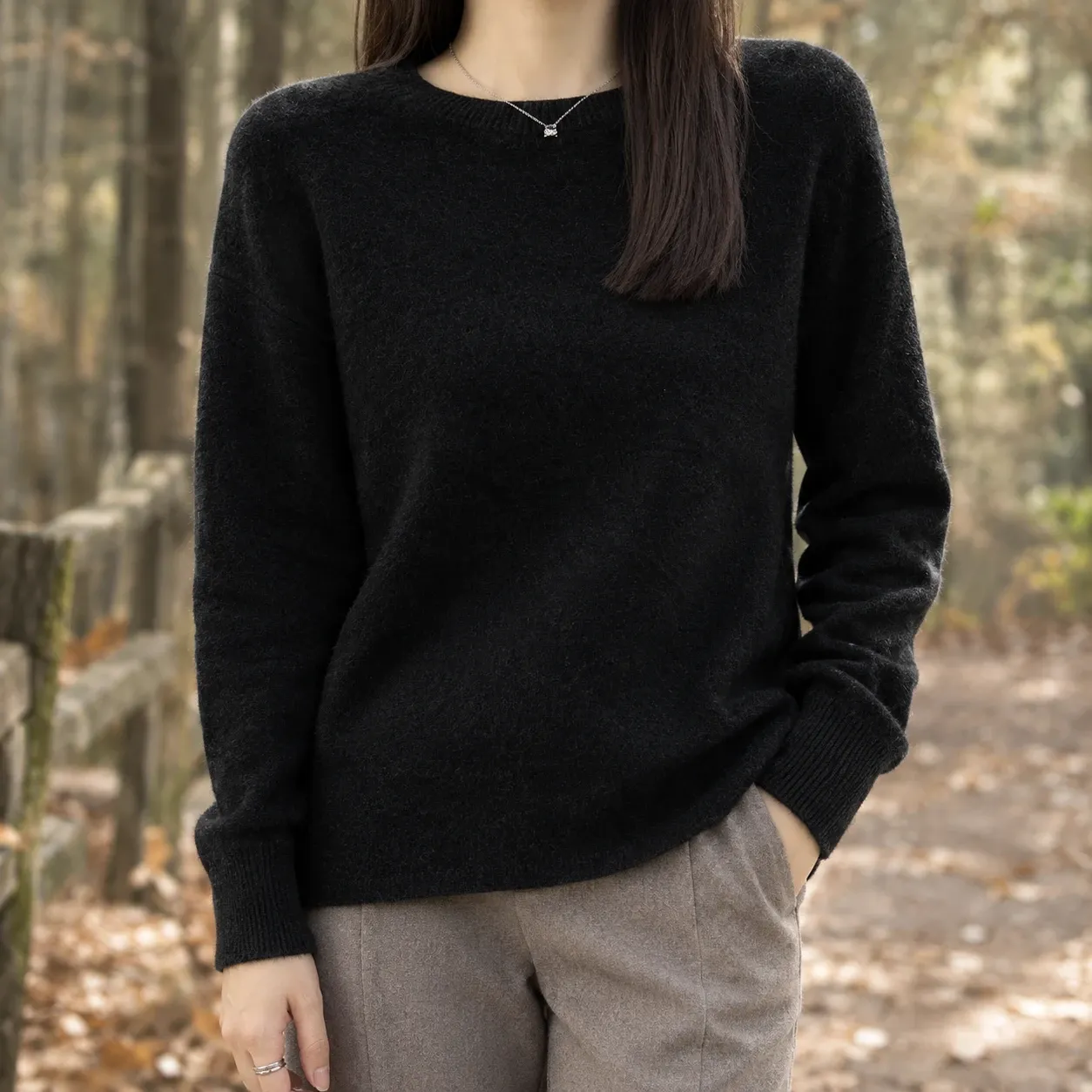 Annabel-Faye Crew Neck Sweater — source gallery photograph 1